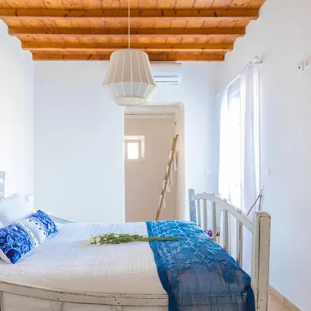 Sugar Blue Apartment *